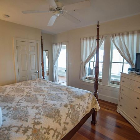 Night Swan Intracoastal Bed & Breakfast New Smyrna Beach Exteriör bild