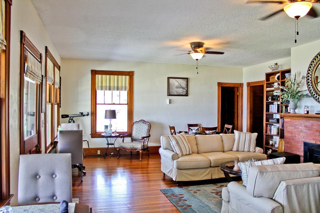 Night Swan Intracoastal Bed & Breakfast New Smyrna Beach Exteriör bild
