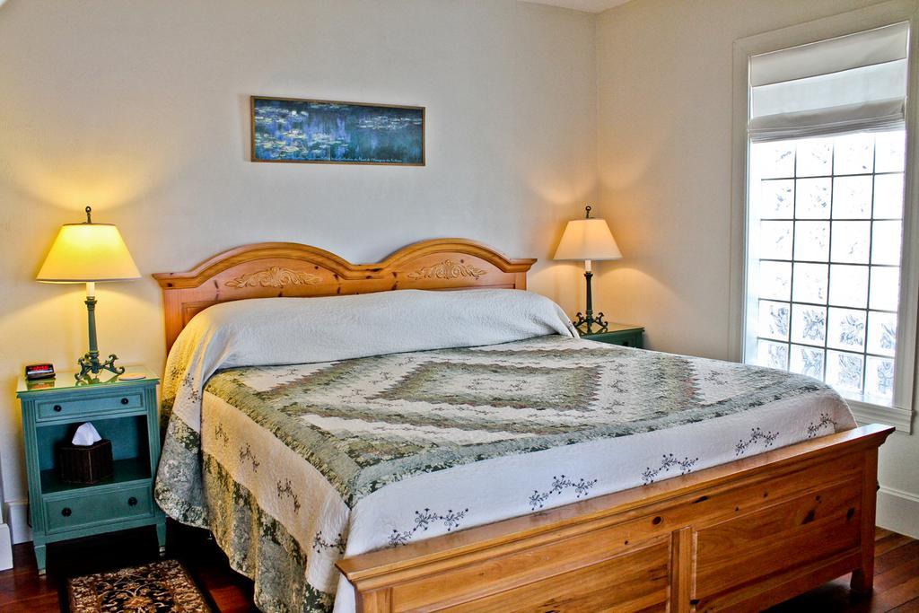Night Swan Intracoastal Bed & Breakfast New Smyrna Beach Exteriör bild