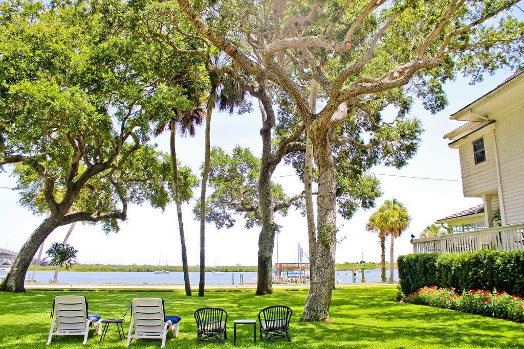 Night Swan Intracoastal Bed & Breakfast New Smyrna Beach Exteriör bild